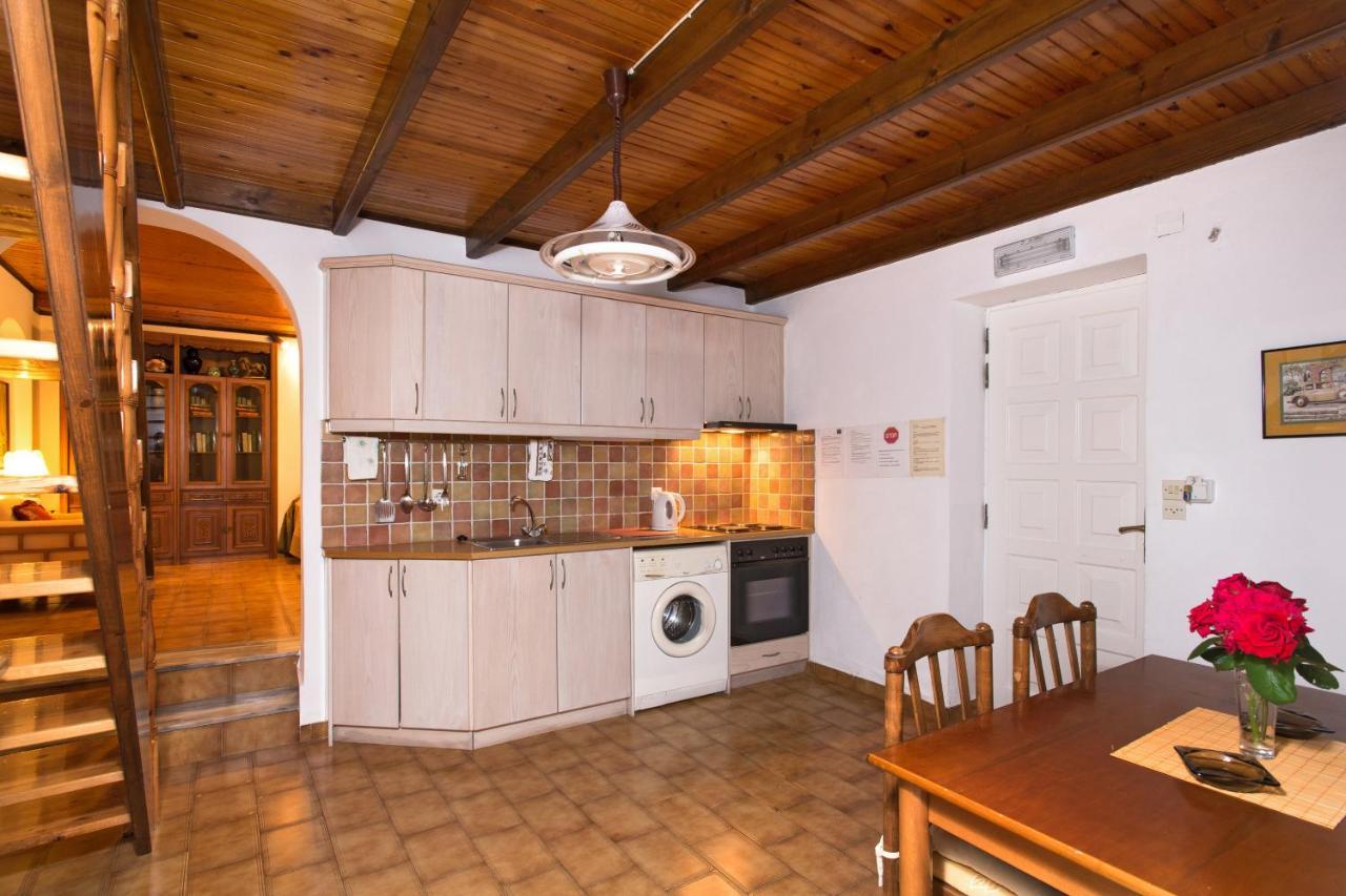 Villa Bacchus Kassiopi Corfu Dış mekan fotoğraf