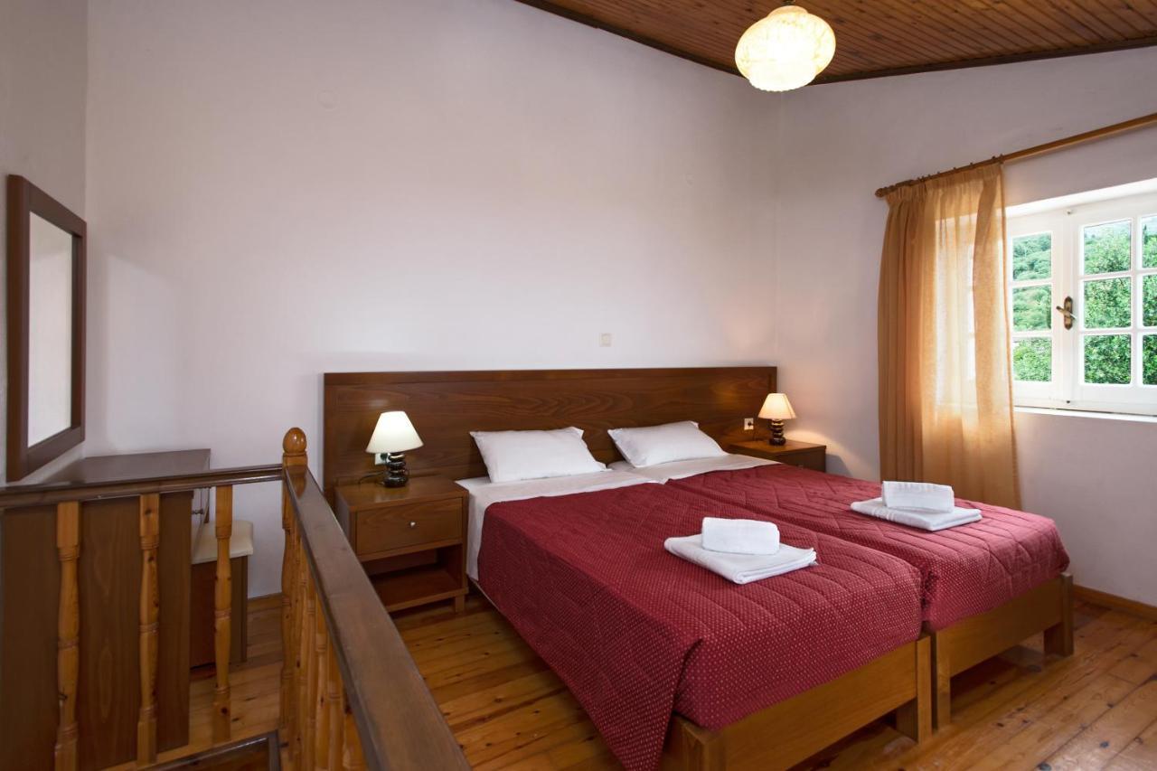 Villa Bacchus Kassiopi Corfu Dış mekan fotoğraf