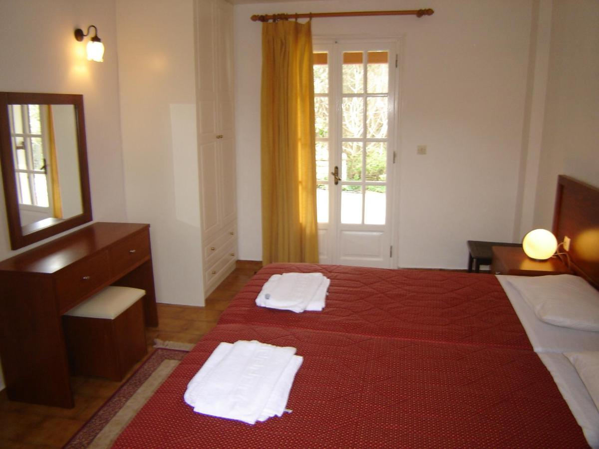 Villa Bacchus Kassiopi Corfu Dış mekan fotoğraf