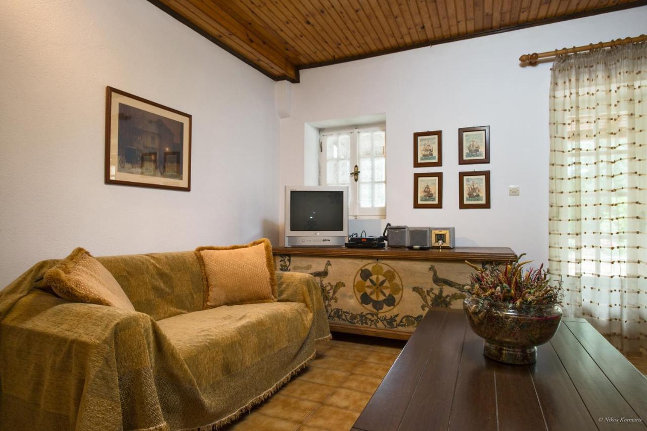 Villa Bacchus Kassiopi Corfu Dış mekan fotoğraf