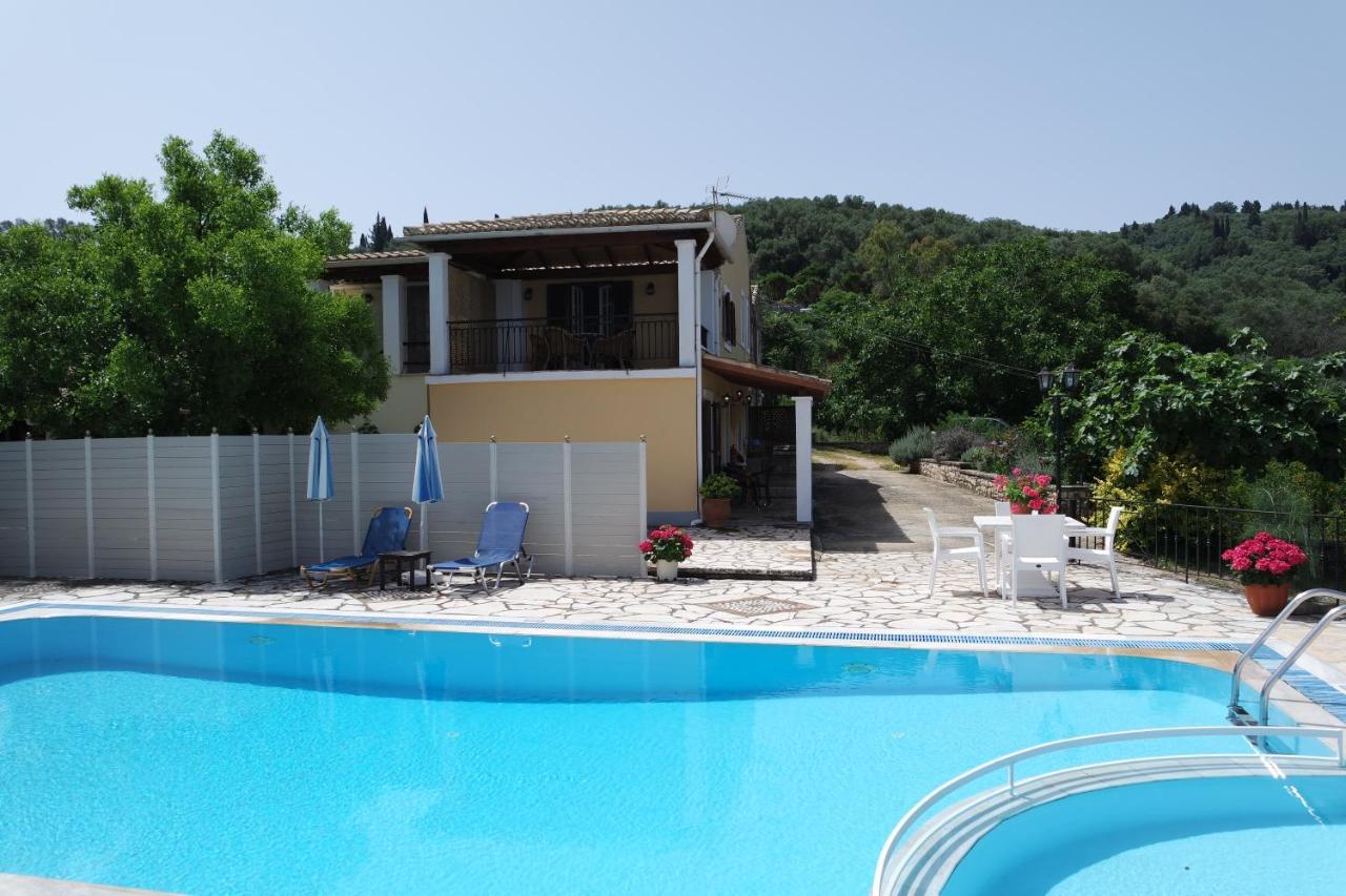 Villa Bacchus Kassiopi Corfu Dış mekan fotoğraf